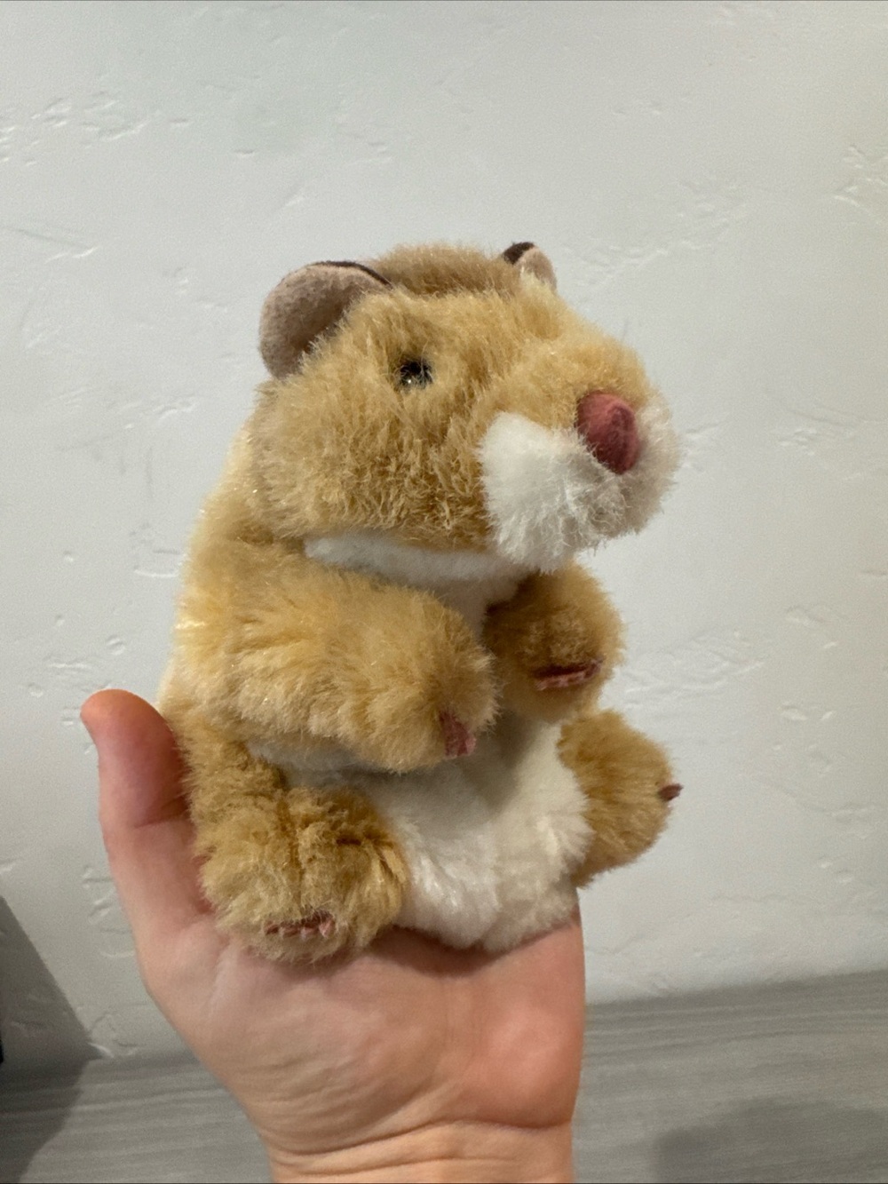 Folkmanis beige Hamster Hand Puppet Realistic Full Body Plush 8" pink nose
